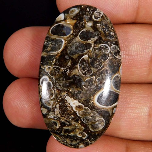 Pietra preziosa - ct,