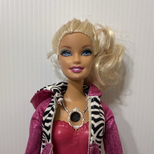 Barbie video girl - video, camera