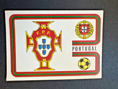 Calciatori panini world - panini, cup