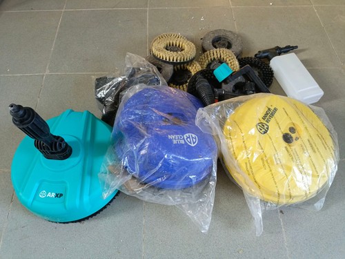 Lotto accessori spazzole - accessori, e