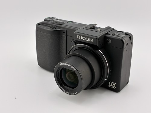 Fotocamera digitale compatta