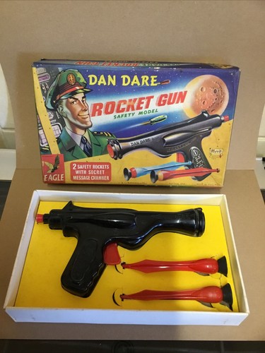 Pistola razzo merit dan dare - dan,