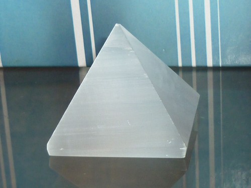 Cristalloterapia piramide - cristalloterapia,