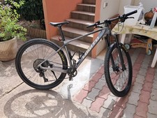 Mtb lobito mt10, taglia M, carbonio, 12 V, gomme tubeless, 9 mesi di vita.