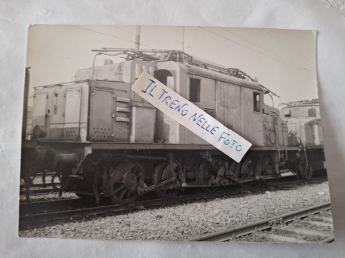 Fotografia locomotore trifase - locomotore,