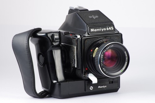 Classic slr mamiya 645 - classic,