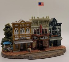 Lilliput Lane Disney