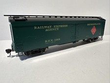 Athearn HO Railway Express