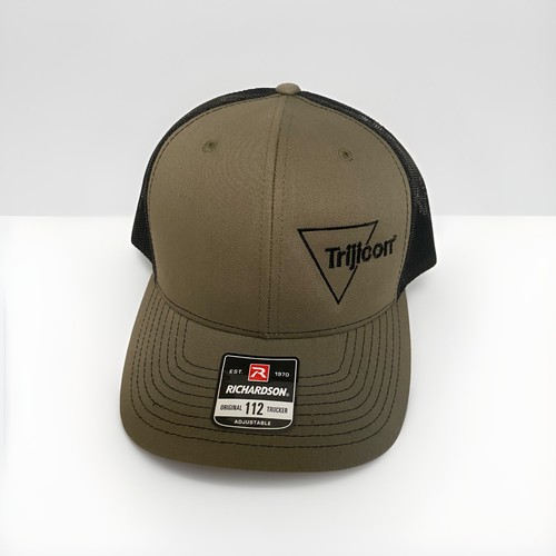 Cappello camionista ricamato