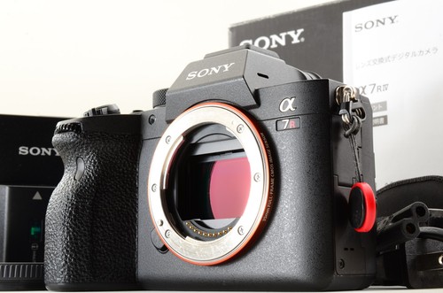 Fotocamera digitale mirrorless