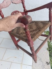 Rara sedia da bambino antica siciliana laccata rossa