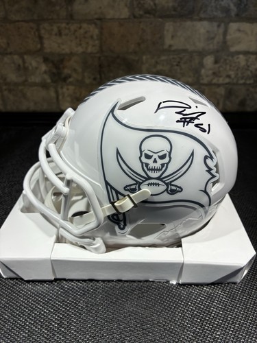 Mini casco firmato - , david
