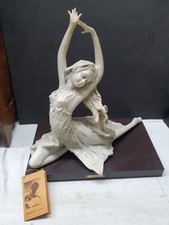 Barbetta Scultura, Ballerina