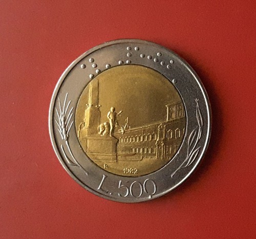 500 lire 1982 errore globello - 500,