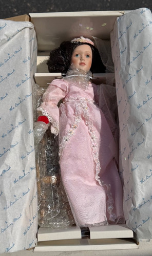 Vintage the storybook doll - vintage,
