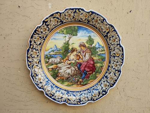 Antico grande piatto istoriato - piatto,