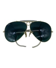RAY-BAN