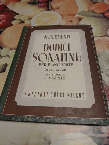 Dodici sonatine per - dodici,