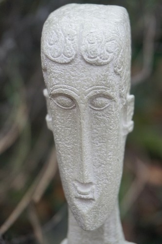 Mo02 figurine statuette - figurine,