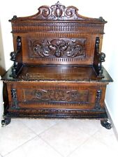 Mobili antichi intarsiati a mano. Cassapanca con schienale , 2 sedie, 1 colonna