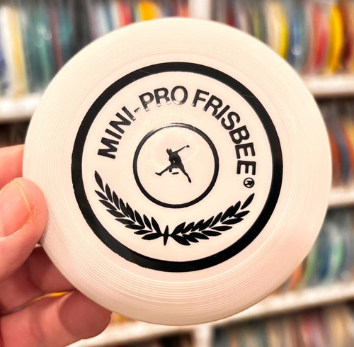 1976 frisbee mini - 1976,