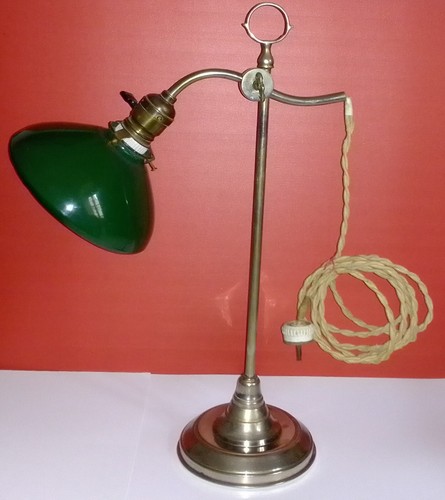Originale lampada tavolo - da,
