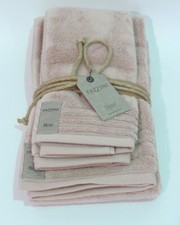 M049 Set asciugamano+ospite