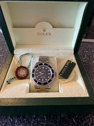 Rolex submariner 14060m - submariner,