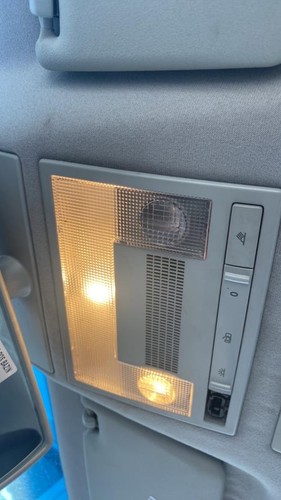 Luce cortesia seat - seat, leon
