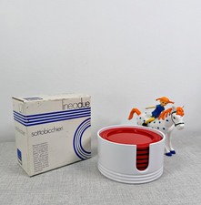 SET SOTTOBICCHIERI IN PLASTICA
