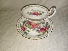 Tazza da tè e piattino Royal