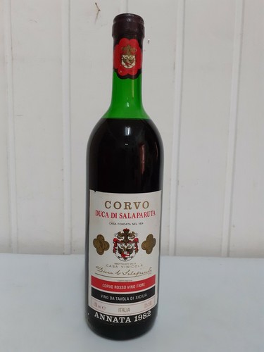 Vecchia bottiglia corvo duca - vecchia,