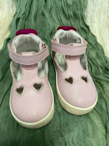 Scarpe estive primaverili rosa