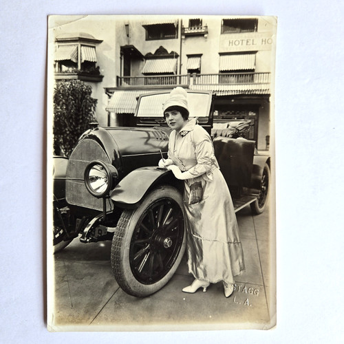 Reo touring automobile - automobile?, con