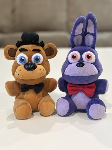 Autentici peluche five - five, nights
