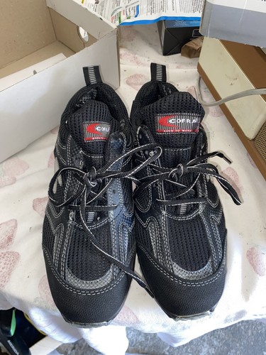Scarpe per lavoro nuove mai - nuove,
