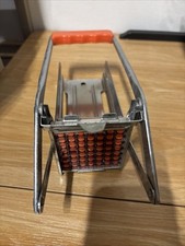 Taglia patate Vintage In Acciaio - Funzionante - Marca TOMADO