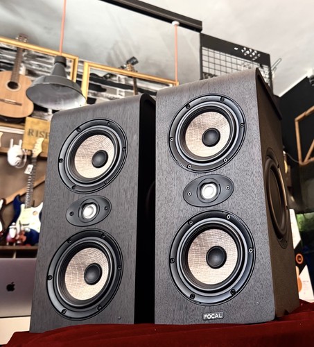 Focal shape twin - shape,