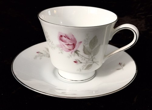 Tazza tè piattino - tazza, e