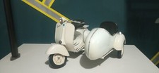 NewRay Vespa Piaggio 150 con Sidecar del 1955