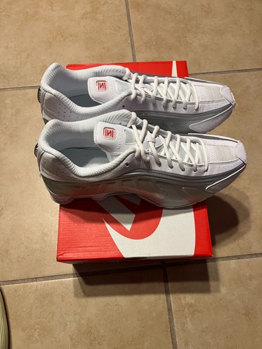 Nike shox white - nike, metallic
