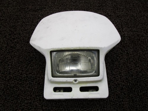 Dt125 headlight cowl b5042 3fw - headlight,