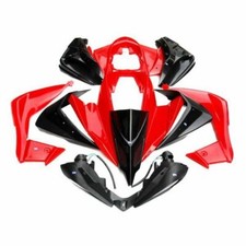 Set plastica rosso/nero tipo 3