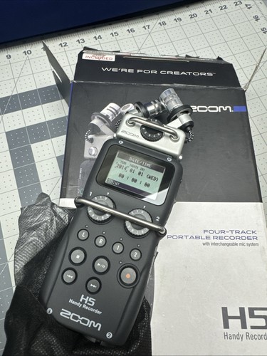 Zoom pratico registratore - zoom,