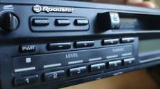 ROADSTAR RC-8250 AUTORADIO