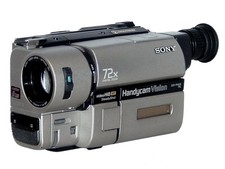 Sony Handycam CCD-TRV65E