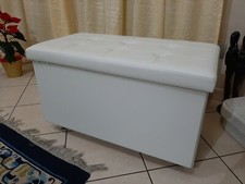 cassapanca porta oggetti in pelle sintetica color bianco