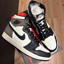 Jordan 1 Retro High Dark Mocha
