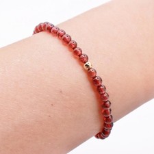 Bracciali elastici fatti a