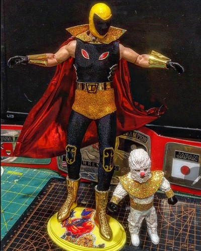 Tinieblas mil mascaras - mascaras, 12"